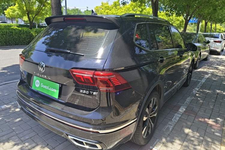 Used Volkswagen Tiguan L 2023 330TSI Automatic Two-Wheel Drive R-Line Enjoyment Edition Rear Right 45 Deg