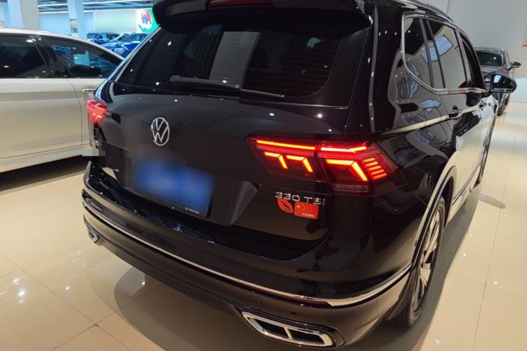 Used Volkswagen Tiguan L 2023 Restyled 330TSI Automatic Two-Wheel Drive R-Line Enhanced Comfort Version Rear Right 45 Deg