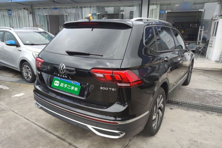 Used Volkswagen Tiguan L 2023 300TSI Automatic Two-Wheel Drive Smart Edition Rear Right 45 Deg