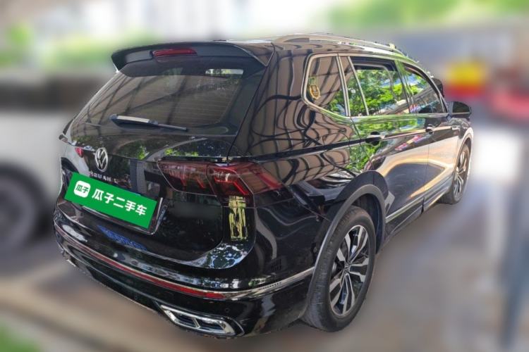 Used Volkswagen Tiguan L 2023 330TSI Automatic Two-Wheel Drive R-Line Enjoyment Edition Rear Right 45 Deg
