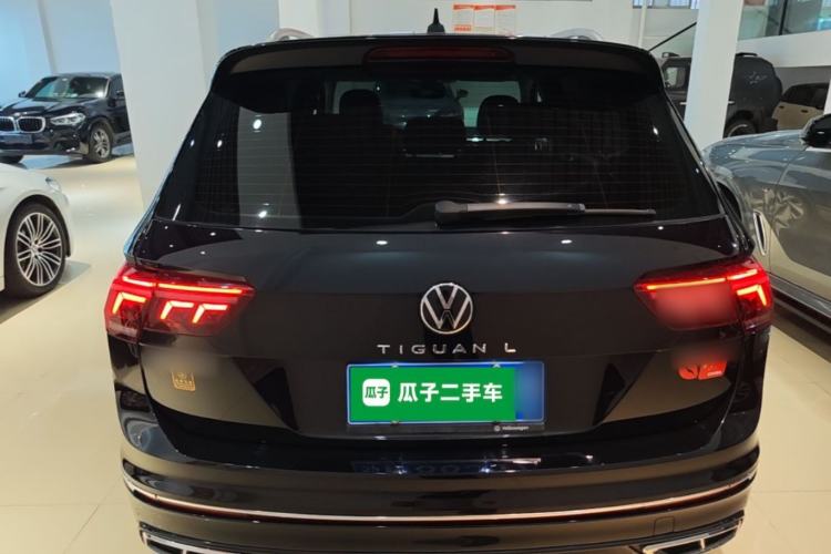 Used Volkswagen Tiguan L 2023 Restyled 330TSI Automatic Two-Wheel Drive R-Line Enhanced Comfort Version Rear