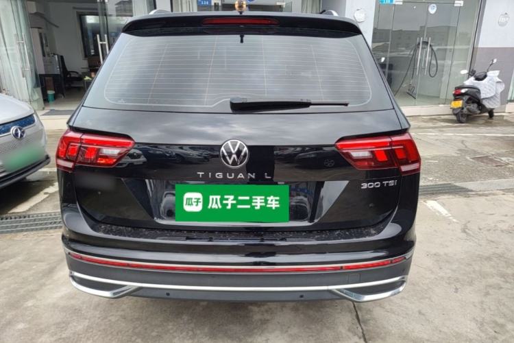 Used Volkswagen Tiguan L 2023 300TSI Automatic Two-Wheel Drive Smart Edition Rear