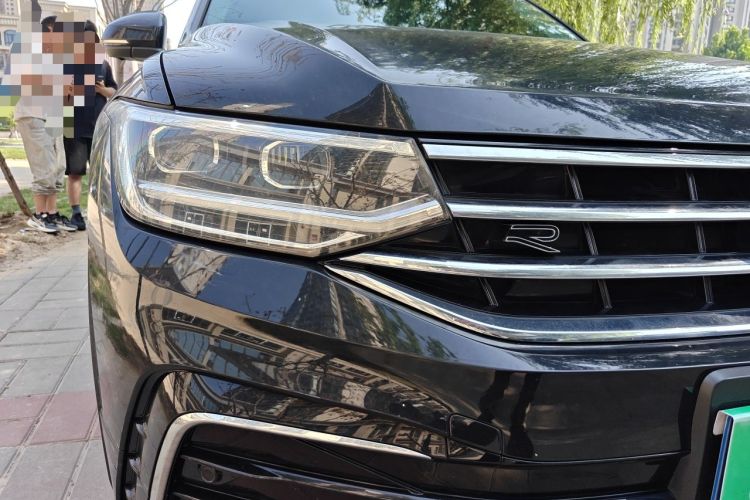 Used Volkswagen Tiguan L 2023 330TSI Automatic Two-Wheel Drive R-Line Enjoyment Edition Right Front Headlight