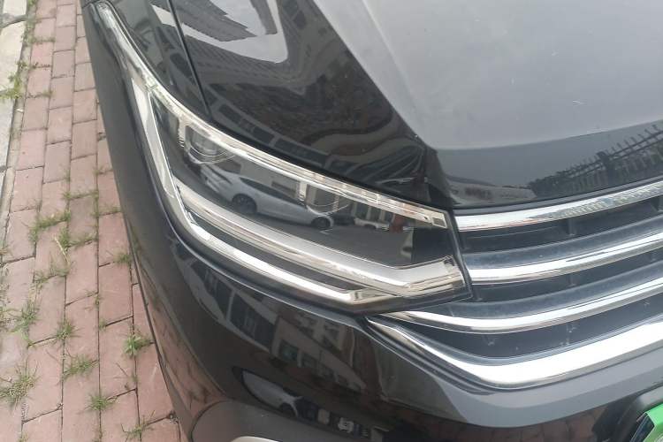 Used Volkswagen Tiguan L 2023 300TSI Automatic Two-Wheel Drive Smart Edition Right Front Headlight