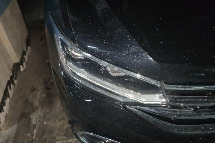 Used Volkswagen Tiguan L 2023 Restyled 330TSI Automatic Two-Wheel Drive R-Line Enhanced Comfort Version Right Front Headlight