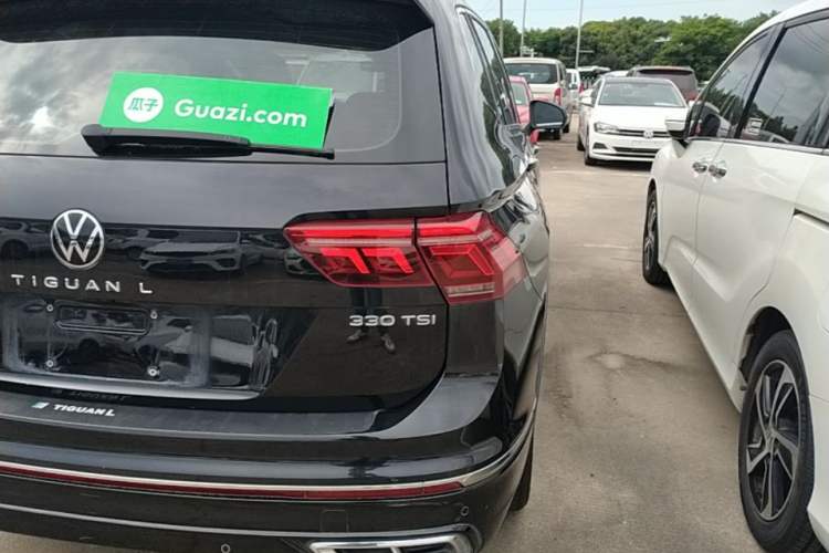 Used Volkswagen Tiguan L 2023 330TSI Automatic Two-Wheel Drive R-Line Enjoyment Edition Right Rear Taillight