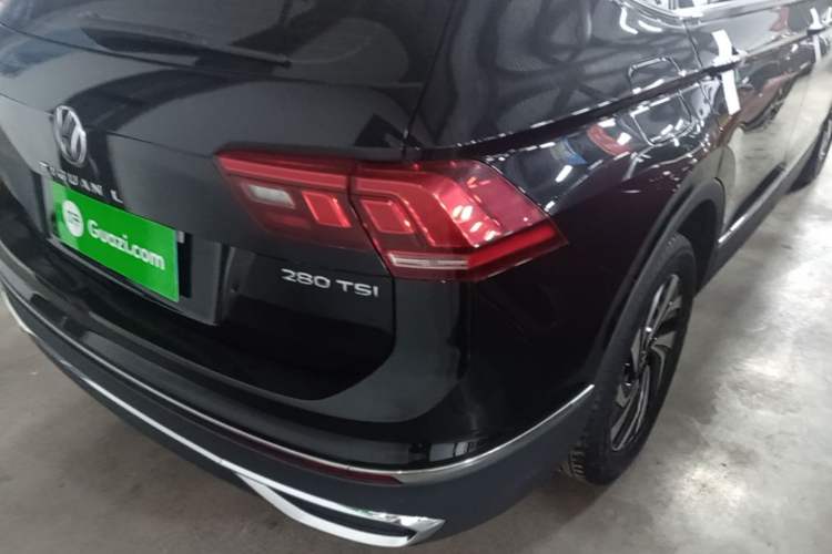 Used Volkswagen Tiguan L 2023 280TSI Automatic Two-Wheel Drive Trendy Innovation Limited Edition Right Rear Taillight