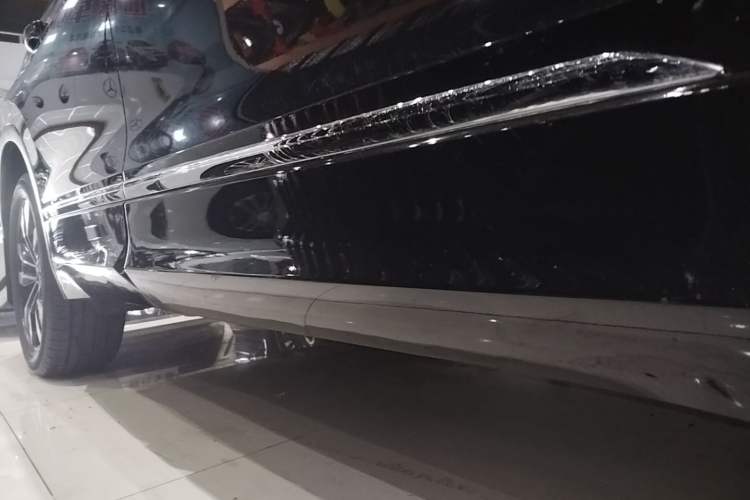 Used Volkswagen Tiguan L 2023 330TSI Automatic Two-Wheel Drive R-Line Enjoyment Edition Right Side Sill