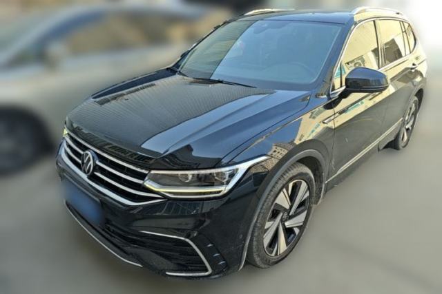 Used Volkswagen Tiguan L 2023 Restyled 330TSI Automatic Two-Wheel Drive R-Line Enhanced Comfort Version