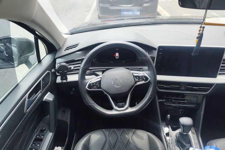 Used Volkswagen Tiguan L 2023 330TSI Automatic Two-Wheel Drive R-Line Enjoyment Edition Steering Wheel