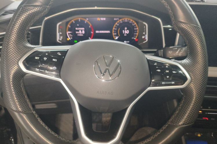 Used Volkswagen Tiguan L 2023 Revised Version 330TSI Automatic Two-Wheel Drive Smart Enjoyment Edition Steering Wheel