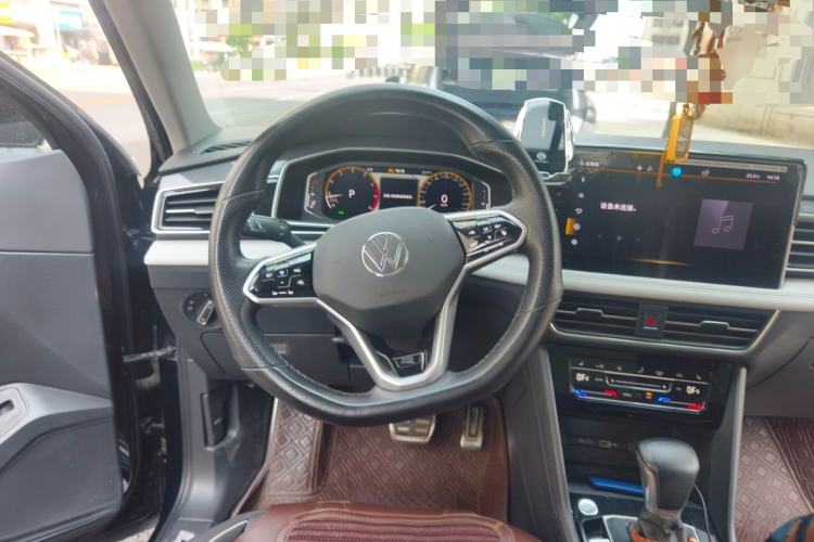 Used Volkswagen Tiguan L 2023 Restyled 330TSI Automatic Two-Wheel Drive R-Line Enhanced Comfort Version Steering Wheel