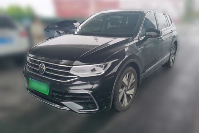 Used Volkswagen Tiguan L 2023 Restyled 330TSI Automatic Two-Wheel Drive R-Line Enhanced Comfort Version