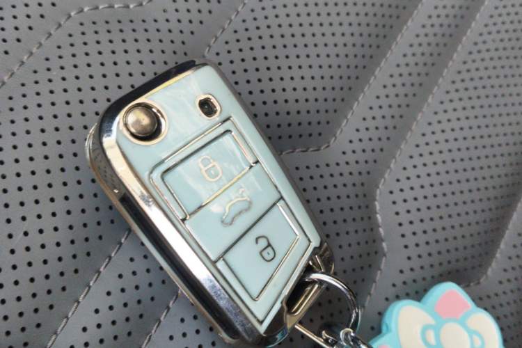 Used Volkswagen Tiguan L 2023 330TSI Automatic Two-Wheel Drive R-Line Flagship Edition Vehicle Key