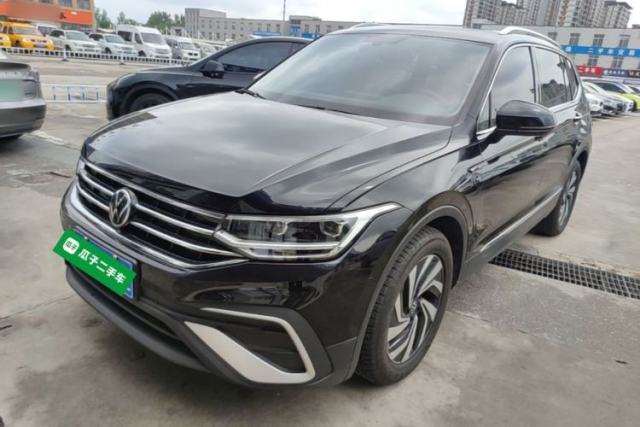 Used Volkswagen Tiguan L 2023 300TSI Automatic Two-Wheel Drive Smart Edition