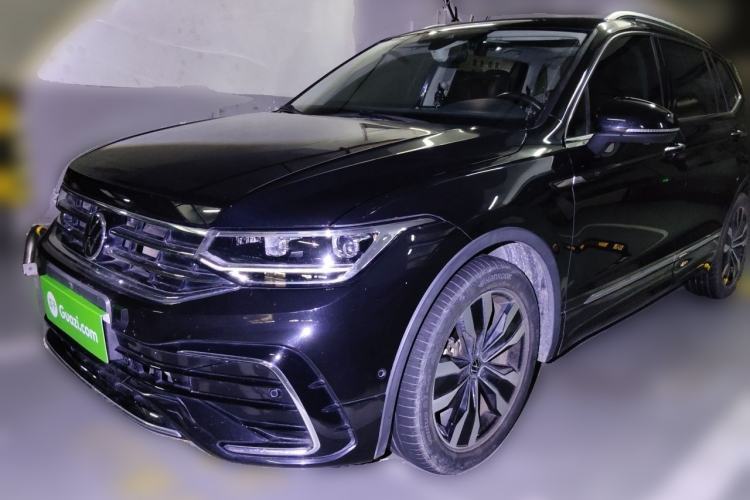 Used Volkswagen Tiguan L 2023 330TSI Automatic Two-Wheel Drive R-Line Enjoyment Edition Guazi used car, China used car export, Used car for sale, Used  cars, Cheapest cars for sale