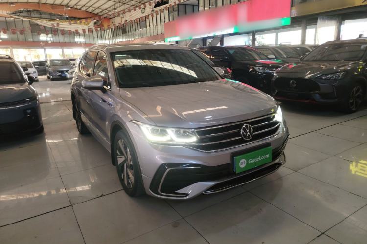 Used Volkswagen Tiguan L 2023 Restyled 330TSI Automatic Two-Wheel Drive R-Line Flagship Edition Exterior 2