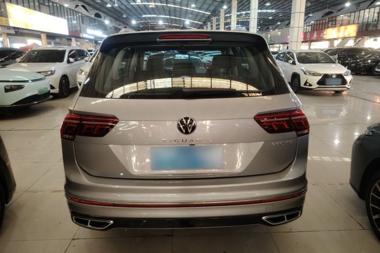 Used Volkswagen Tiguan L 2023 Restyled 330TSI Automatic Two-Wheel Drive R-Line Flagship Edition Exterior 4