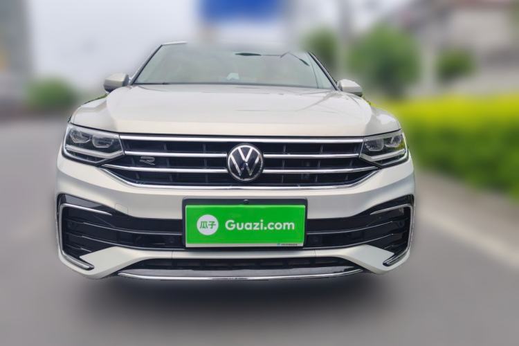 Used Volkswagen Tiguan L 2023 330TSI Automatic Two-Wheel Drive R-Line Enjoyment Edition Front