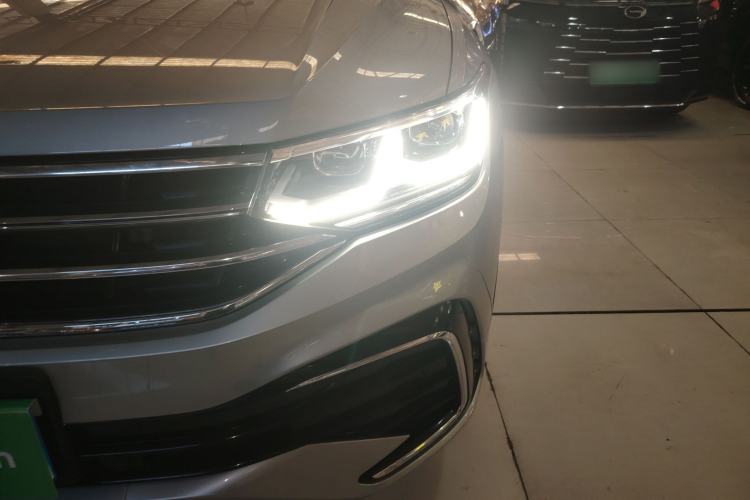 Used Volkswagen Tiguan L 2023 Restyled 330TSI Automatic Two-Wheel Drive R-Line Flagship Edition Left Front Headlight