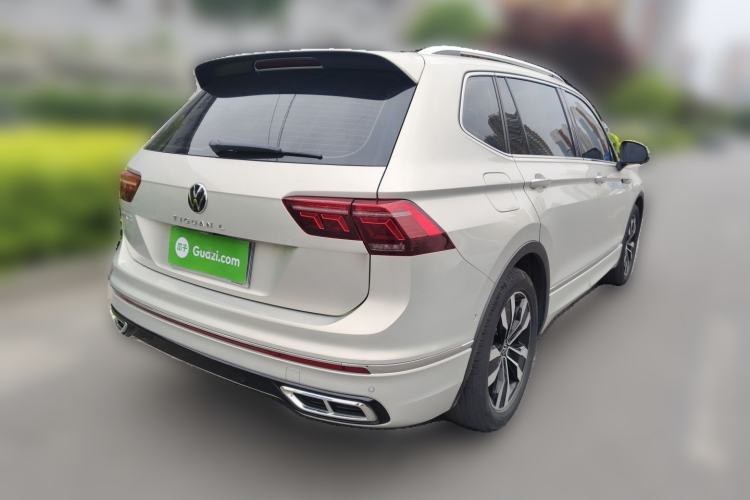 Used Volkswagen Tiguan L 2023 330TSI Automatic Two-Wheel Drive R-Line Enjoyment Edition Rear Right 45 Deg