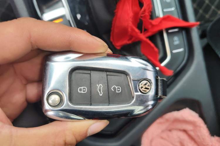 Used Volkswagen Tiguan L 2023 330TSI Automatic Two-Wheel Drive R-Line Enjoyment Edition Vehicle Key