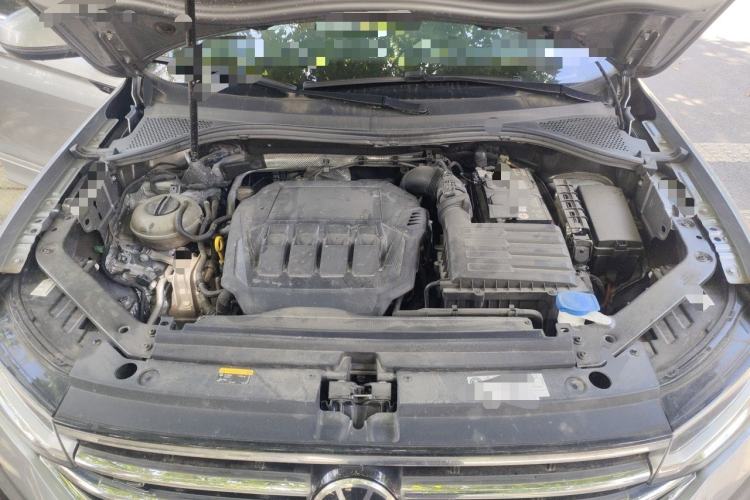 Used Volkswagen Tiguan L 2023 330TSI Automatic Two-Wheel Drive R-Line Enjoyment Edition Engine Bay