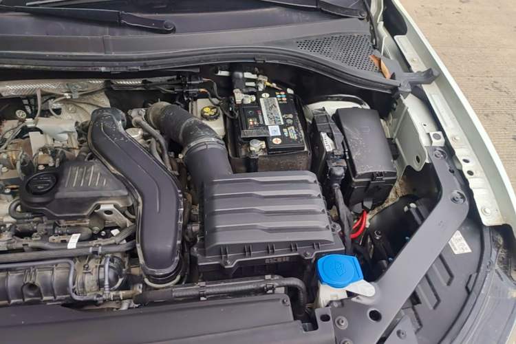 Used Volkswagen Tiguan L 2023 300TSI Automatic Two-Wheel Drive Smart Edition Engine Bay Left