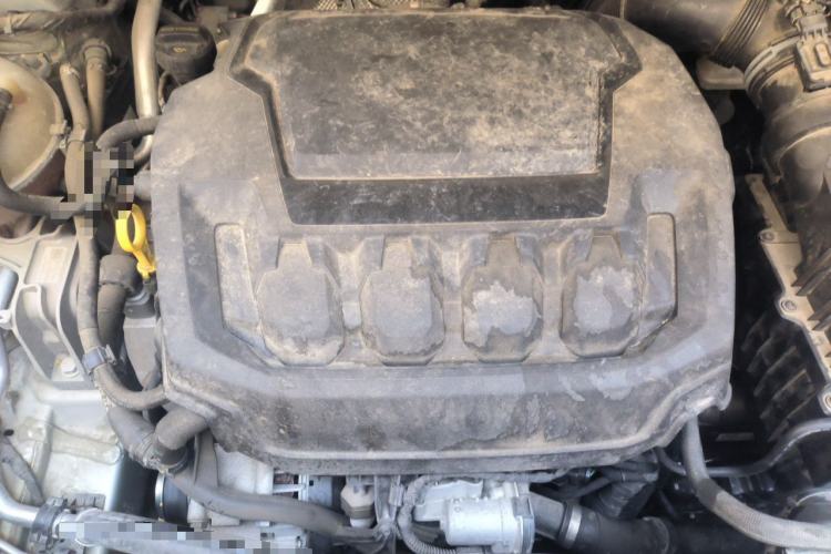 Used Volkswagen Tiguan L 2023 330TSI Automatic Two-Wheel Drive R-Line Enjoyment Edition Engine Bay