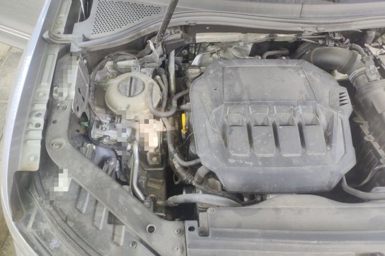 Used Volkswagen Tiguan L 2023 330TSI Automatic Two-Wheel Drive R-Line Enjoyment Edition Engine Bay Right