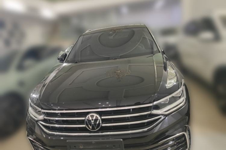Used Volkswagen Tiguan L 2023 330TSI Automatic Two-Wheel Drive R-Line Enjoyment Edition Front