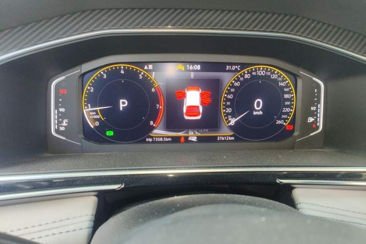 Used Volkswagen Tiguan L 2023 330TSI Automatic Two-Wheel Drive R-Line Enjoyment Edition Instrument Cluster