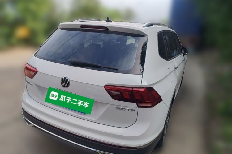 Used Volkswagen Tiguan L 2023 300TSI Automatic Two-Wheel Drive Smart Edition Rear Right 45 Deg