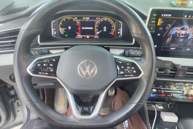 Used Volkswagen Tiguan L 2023 330TSI Automatic Two-Wheel Drive R-Line Enjoyment Edition Steering Wheel