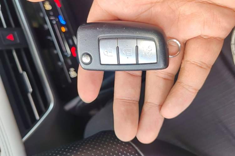Used Volkswagen Tiguan L 2023 300TSI Automatic Two-Wheel Drive Smart Edition Vehicle Key