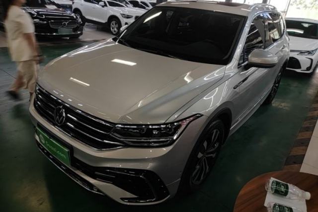 Used Volkswagen Tiguan L 2023 330TSI Automatic Two-Wheel Drive R-Line Enjoyment Edition