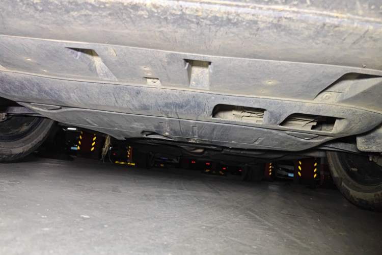 Used Volkswagen Tiguan L 2023 330TSI Automatic Two-Wheel Drive Smart Edition Chassis Front