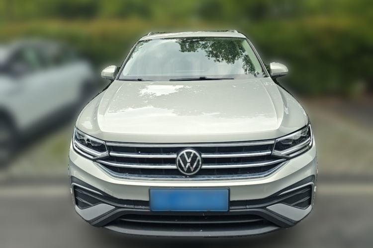 Used Volkswagen Tiguan L 2023 Revised Version 330TSI Automatic Two-Wheel Drive Smart Enjoyment Edition Front