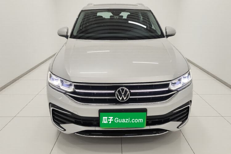 Used Volkswagen Tiguan L 2023 330TSI Automatic Two-Wheel Drive R-Line Flagship Edition Front