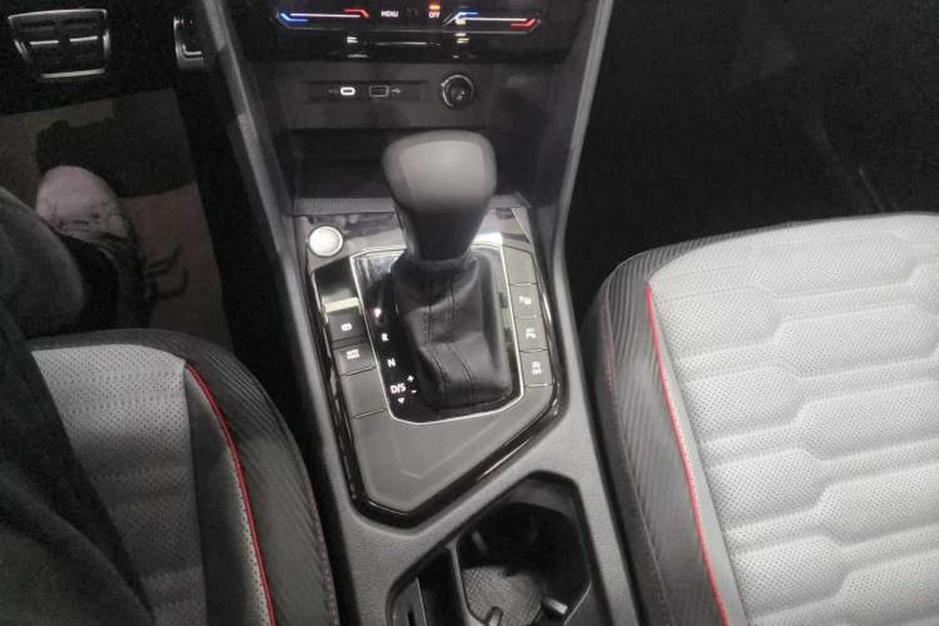 Used Volkswagen Tiguan L 2023 330TSI Automatic Two-Wheel Drive R-Line Flagship Edition Gear Lever