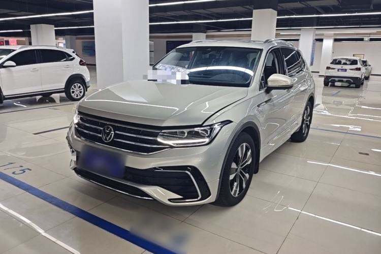 Used Volkswagen Tiguan L 2023 330TSI Automatic Two-Wheel Drive R-Line Enjoyment Edition Guazi used car, China used car export, Used car for sale, Used  cars, Cheapest cars for sale