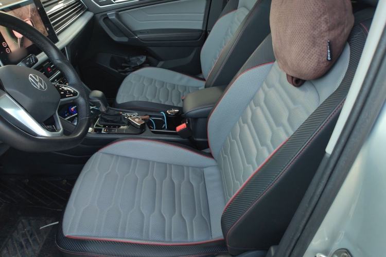 Used Volkswagen Tiguan L 2023 330TSI Automatic Two-Wheel Drive R-Line Flagship Edition Left Front Seat
