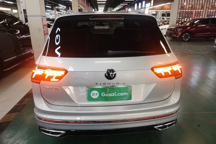 Used Volkswagen Tiguan L 2023 330TSI Automatic Two-Wheel Drive R-Line Enjoyment Edition Rear