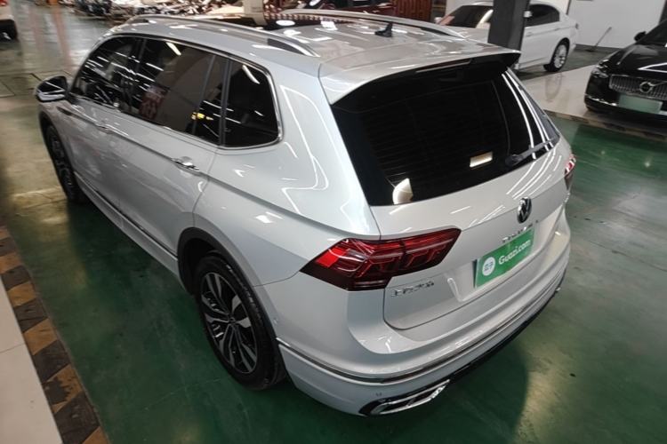 Used Volkswagen Tiguan L 2023 330TSI Automatic Two-Wheel Drive R-Line Enjoyment Edition Rear Left 45 Deg