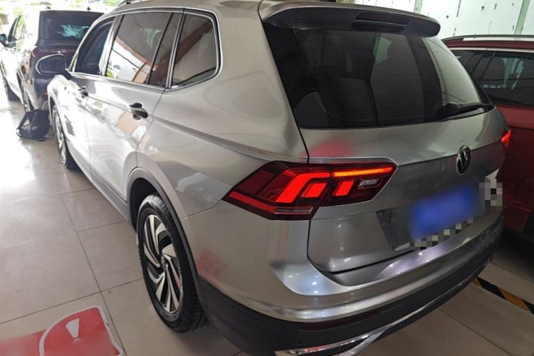 Used Volkswagen Tiguan L 2023 330TSI Automatic Two-Wheel Drive Comfort Edition Rear Left 45 Deg