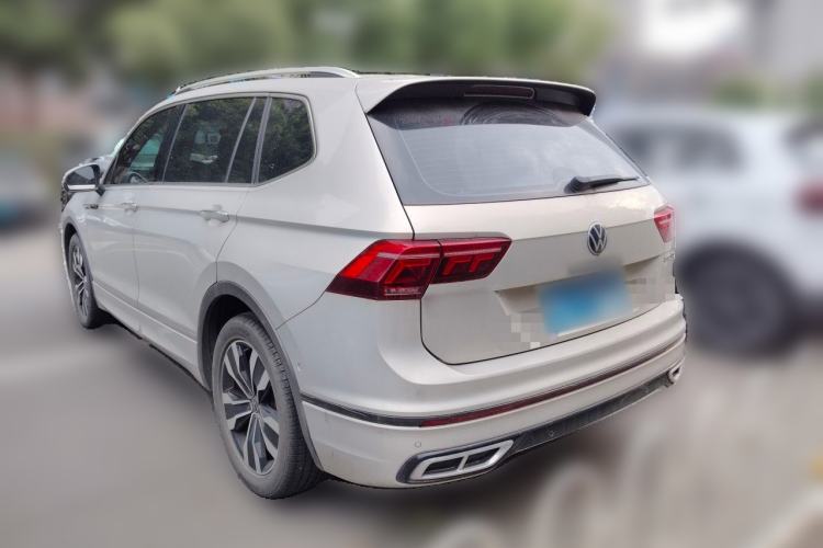 Used Volkswagen Tiguan L 2023 330TSI Automatic Two-Wheel Drive R-Line Enjoyment Edition Rear Left 45 Deg