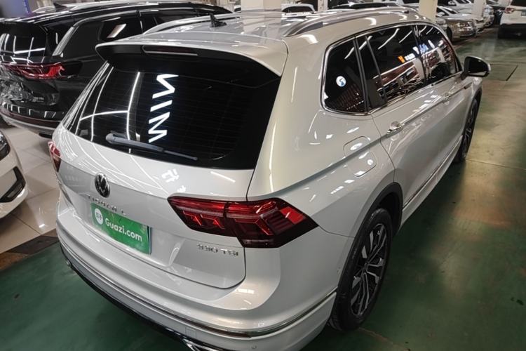 Used Volkswagen Tiguan L 2023 330TSI Automatic Two-Wheel Drive R-Line Enjoyment Edition Rear Right 45 Deg