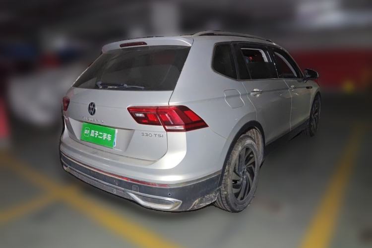 Used Volkswagen Tiguan L 2023 330TSI Automatic Two-Wheel Drive Smart Edition Rear Right 45 Deg