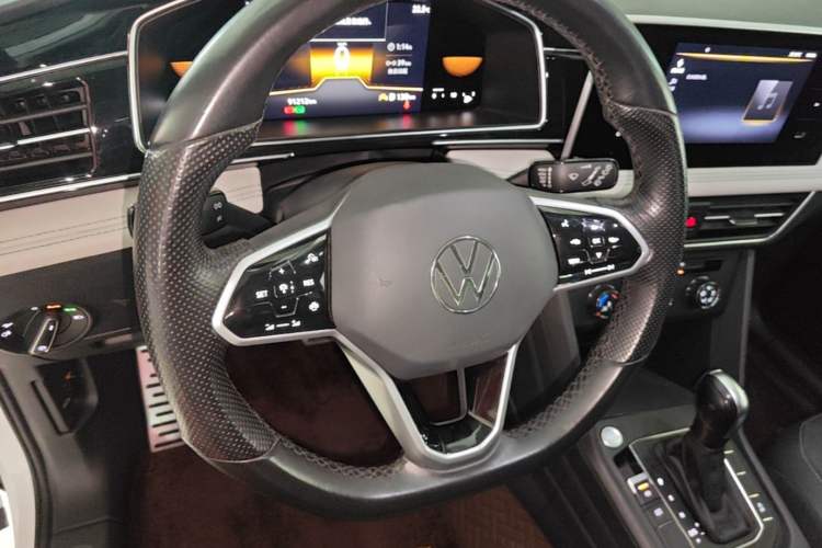 Used Volkswagen Tiguan L 2023 330TSI Automatic Two-Wheel Drive Comfort Edition Steering Wheel