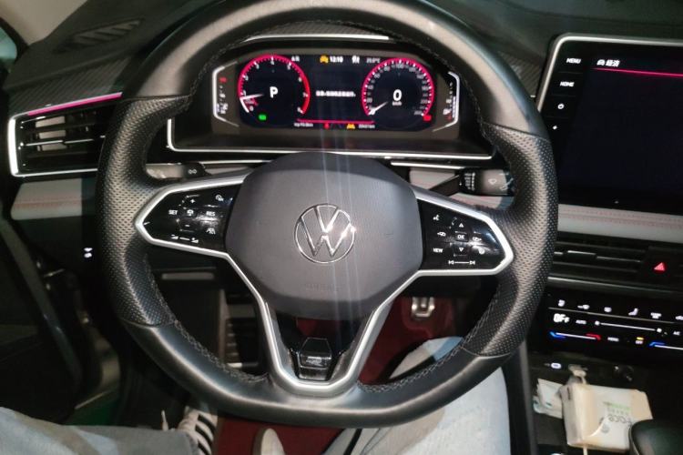 Used Volkswagen Tiguan L 2023 380TSI Automatic All-Wheel Drive R-Line Flagship 7-Seater Steering Wheel
